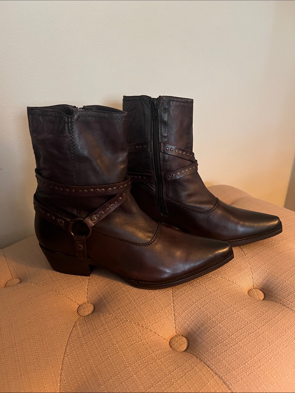 Vintage Foundry Co. Women’s Alissa  
 Brown Harness Ring Studded Boot